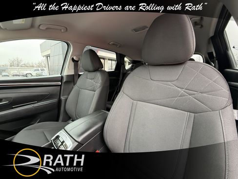 Used 2022 Hyundai Tucson SEL w/ Cargo Package image 12