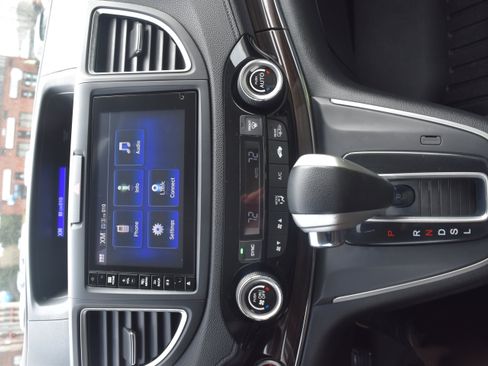 Used 2016 Honda CR-V EX-L image 24