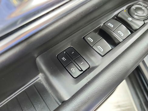 Used 2024 Chevrolet Tahoe LT image 21