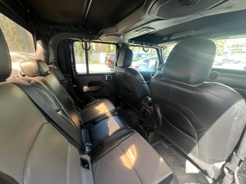 Used 2020 Jeep Gladiator Sport w/ Quick Order Package 24S image 23