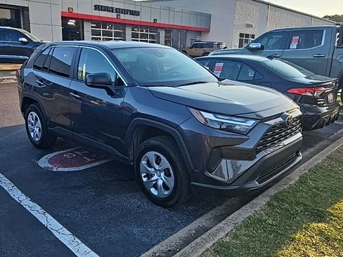 Used 2025 Toyota RAV4 LE image 6