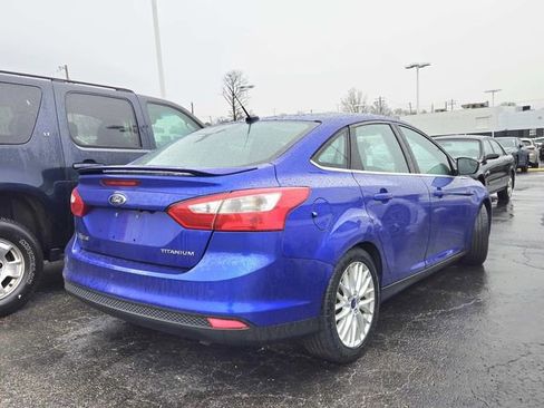 Used 2014 Ford Focus Titanium image 2