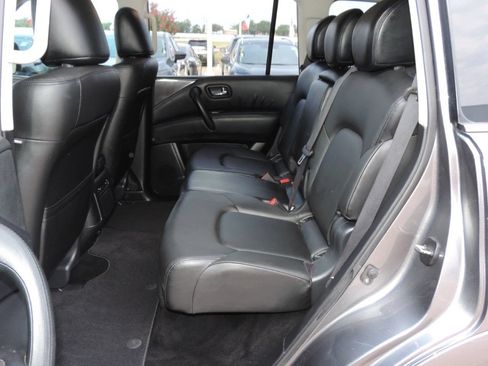 Used 2022 Nissan Armada SV w/ SV Appearance Package RWD image 20