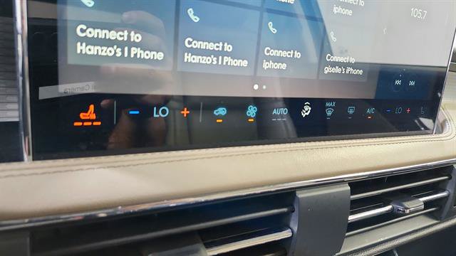 Used 2023 Lincoln Corsair FWD image 17