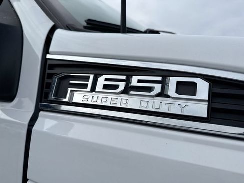 Used 2023 Ford F650 2WD Regular Cab Super Duty image 7