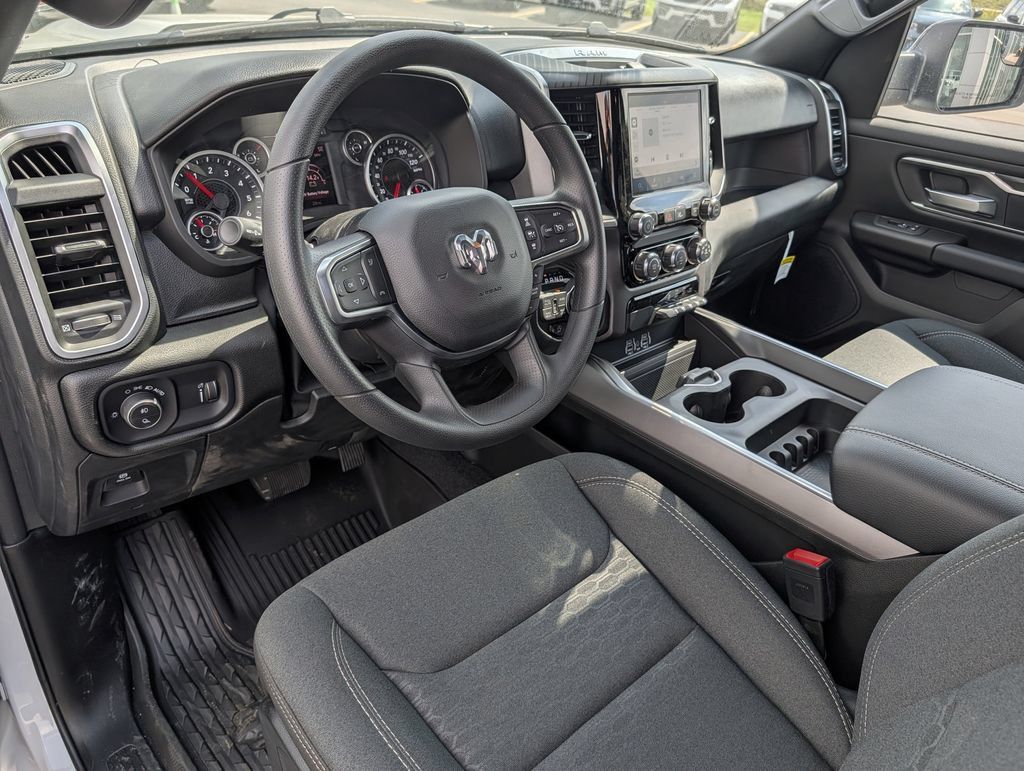 New 2026 RAM 1500 Big Horn w/ Night Edition AWD/4WD image 5