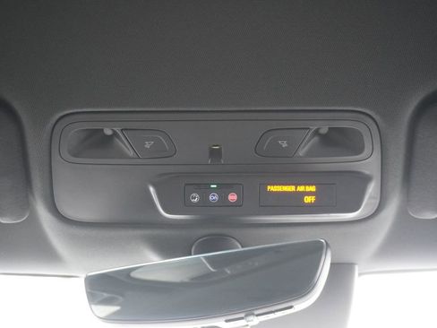 Used 2022 Chevrolet Camaro ZL1 image 27