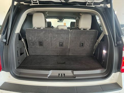 Used 2019 Ford Expedition XLT w/ Equipment Group 202A image 13