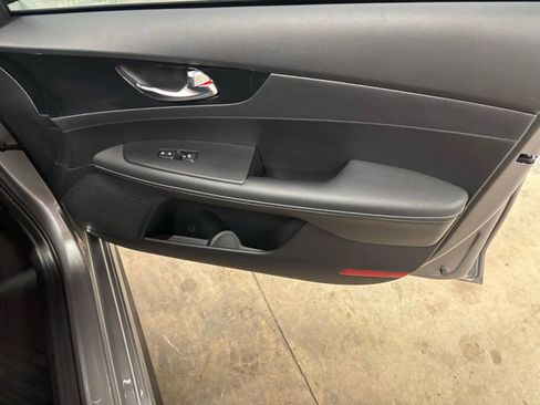 Used 2024 Kia Forte GT-Line image 23