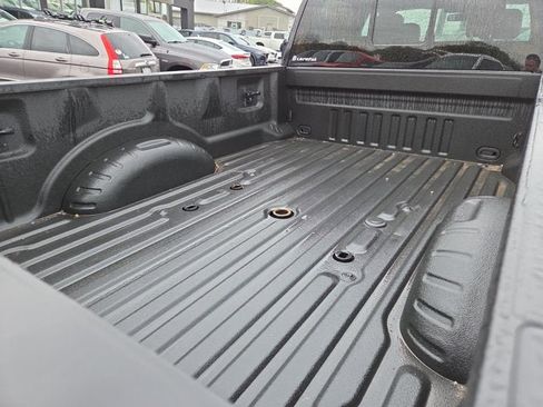 Used 2023 Ford F350 Platinum AWD/4WD image 7