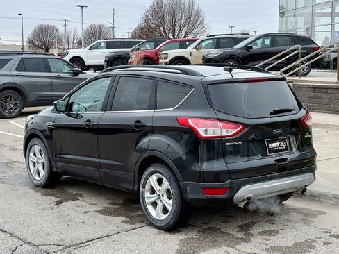 Used 2015 Ford Escape SE w/ Equipment Group 201A image 3