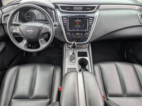 Used 2024 Nissan Murano SV FWD image 9