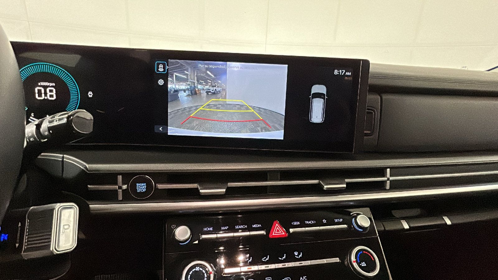 Used 2025 Hyundai Santa Fe SE FWD image 29