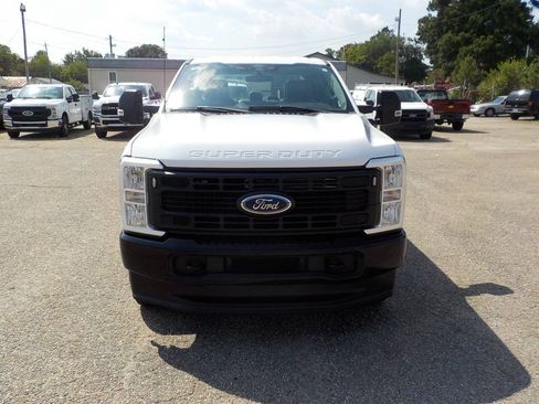 Used 2024 Ford F350 XL w/ 360-Degree Camera Package AWD/4WD image 9