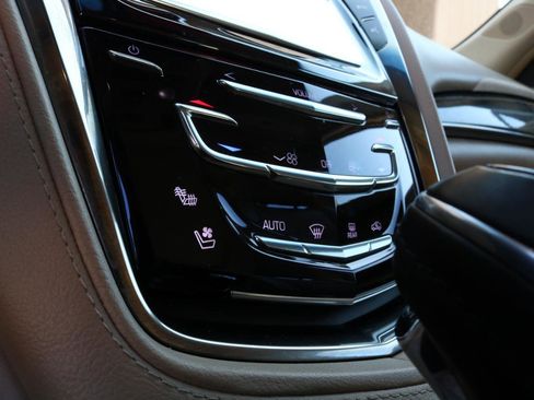 Used 2015 Cadillac CTS Performance AWD/4WD image 36
