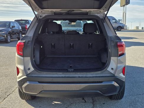 Used 2025 GMC Terrain Elevation image 7