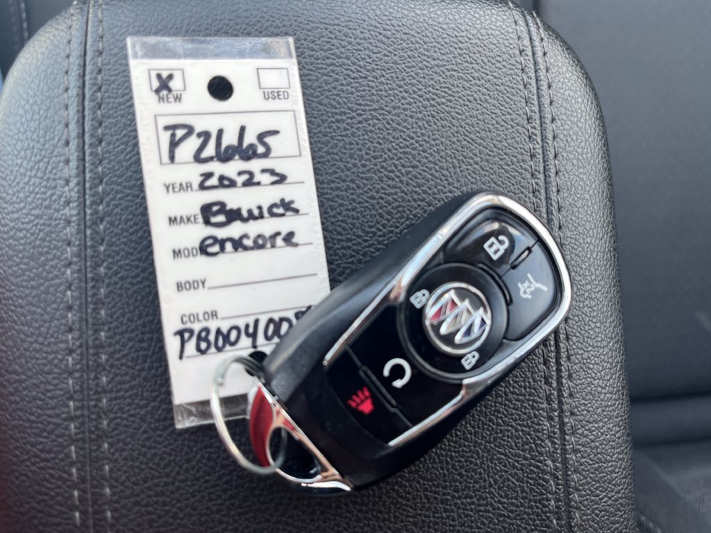 Used 2023 Buick Encore GX Select w/ Sport Touring Package FWD image 24