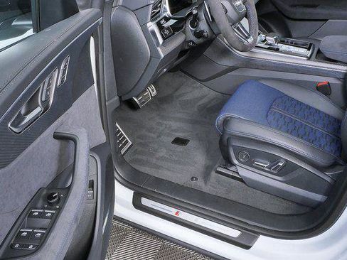New 2026 Audi RS Q8 performance AWD/4WD image 9