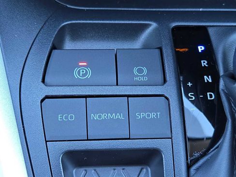 New 2025 Toyota RAV4 LE image 25