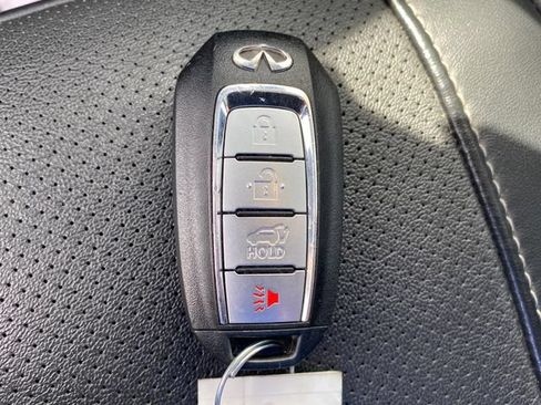 Used 2023 INFINITI QX60 Pure AWD/4WD image 24