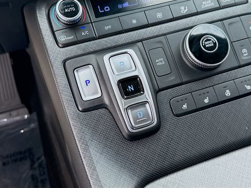 Used 2023 Hyundai Palisade Limited image 14