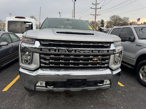 Used 2023 Chevrolet Silverado 2500 LTZ w/ Gooseneck/5TH Wheel Package image 8