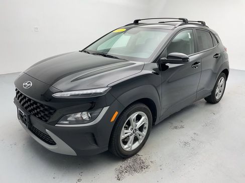Used 2023 Hyundai Kona SEL image 5