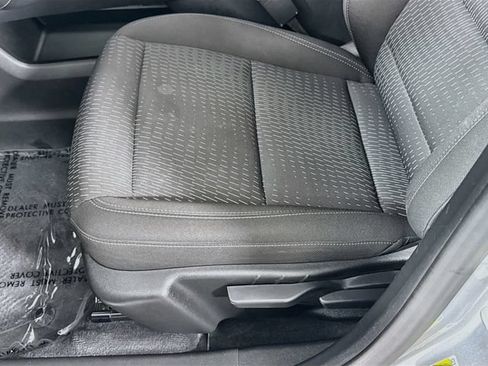 Used 2025 Chevrolet Equinox LT FWD image 19