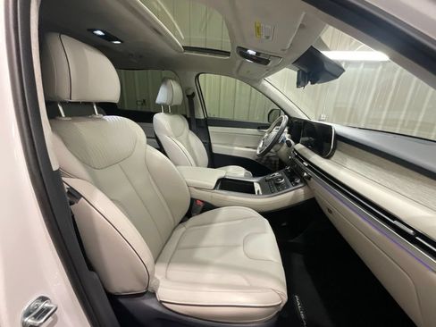 Used 2025 Hyundai Palisade Calligraphy FWD image 15