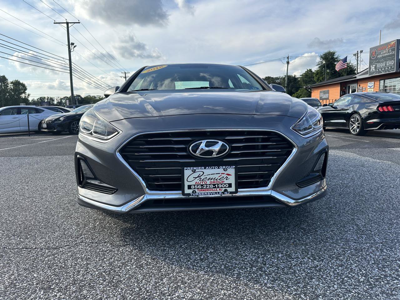 Used 2018 Hyundai Sonata SE FWD image 2