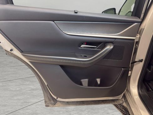 Used 2025 MAZDA CX-90 3.3 Turbo w/ Premium Sport Pkg image 20