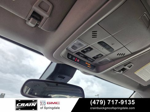 Used 2022 GMC Terrain AT4 w/ Infotainment Package II AWD/4WD image 18