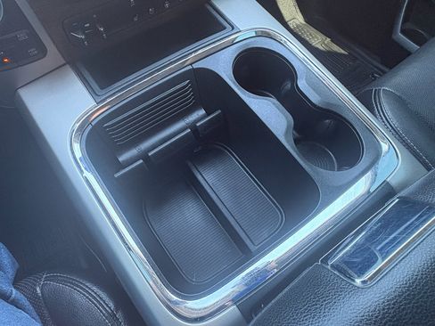Used 2017 RAM 1500 Laramie w/ Convenience Group AWD/4WD image 25