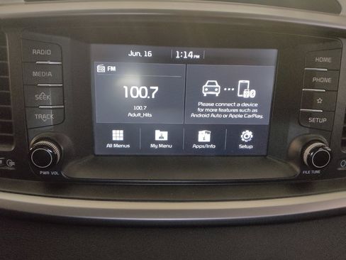 Used 2019 Kia Sorento FWD image 25
