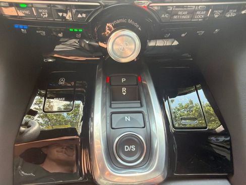 Used 2024 Acura MDX Type S AWD/4WD image 17
