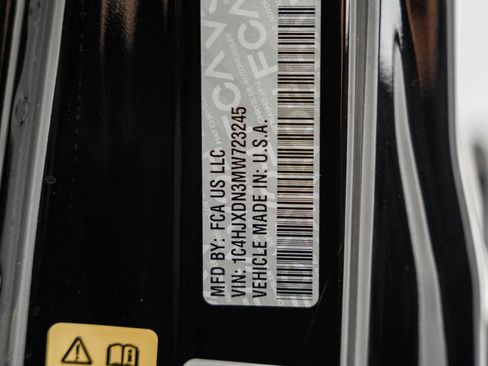 Certified 2021 Jeep Wrangler Unlimited Sport image 41