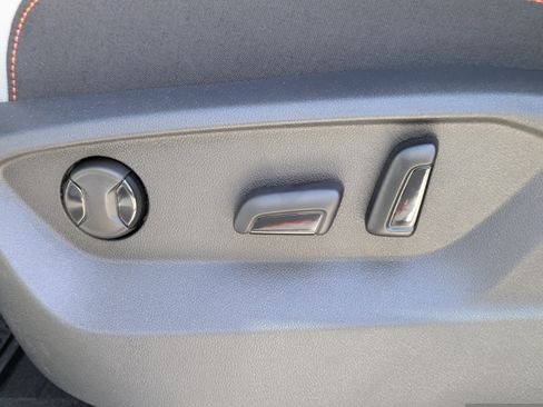 New 2026 Volkswagen Atlas Peak Edition AWD/4WD image 22