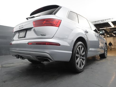 Used 2018 Audi Q7 3.0T Prestige image 18