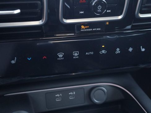 New 2026 Nissan Sentra SV w/ SV Convenience Package FWD image 16