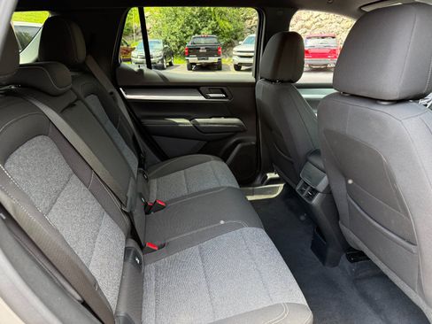 Certified 2025 GMC Terrain Elevation AWD/4WD image 19