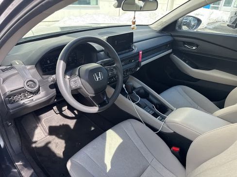 Used 2024 Honda Accord EX image 27