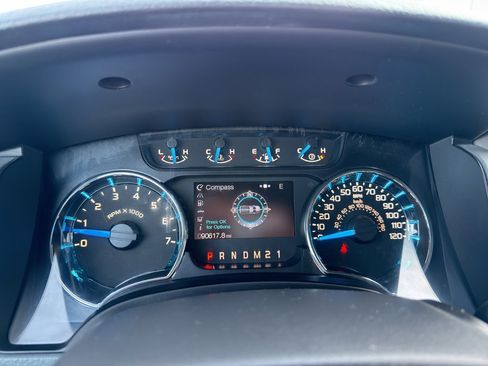 Used 2014 Ford F150 XLT w/ Equipment Group 302A Luxury image 18