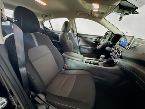 Used 2024 Nissan Sentra SV image 28