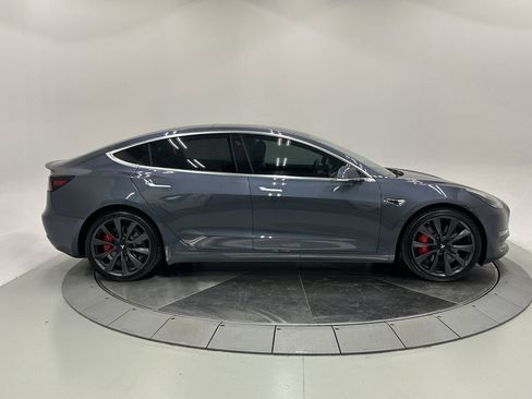 Used 2020 Tesla Model 3 Performance image 8