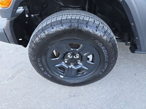 Used 2024 Jeep Wrangler Sport image 30