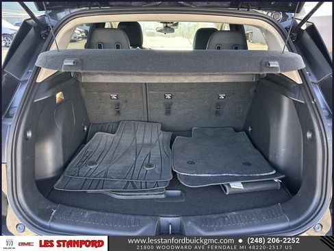 Used 2023 Buick Encore GX Preferred w/ Cold Weather Comfort Package FWD image 11