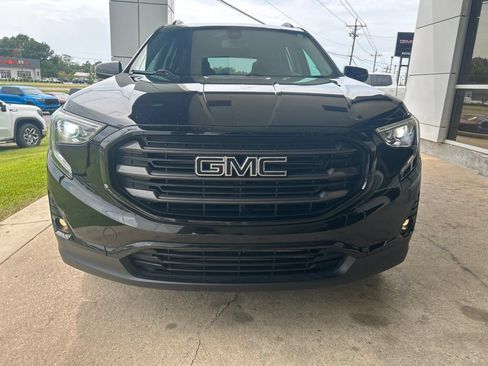 Used 2020 GMC Terrain SLT w/ Preferred Package FWD image 3
