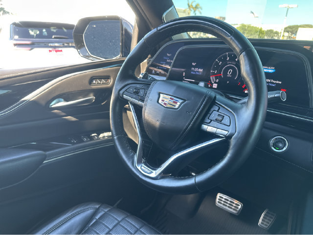 Certified 2024 Cadillac Escalade ESV V w/ LPO, ONYX Package AWD/4WD image 23