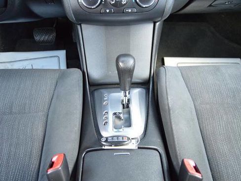 Used 2010 Nissan Altima 2.5 S FWD image 21
