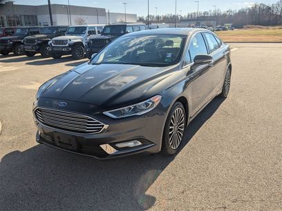Used 2017 Ford Fusion SE w/ Fusion SE Technology Package